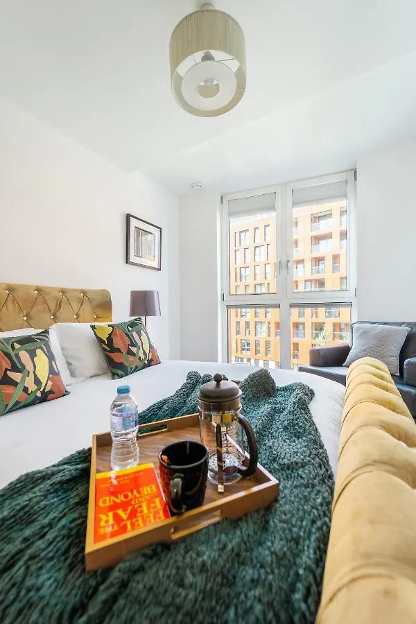 Apartment Luxury Riverview Greenwich 2Bed Apt- Sleep 6 Guests-5Min From 02 Arena- Playstation 4 Provided London United Kingdom