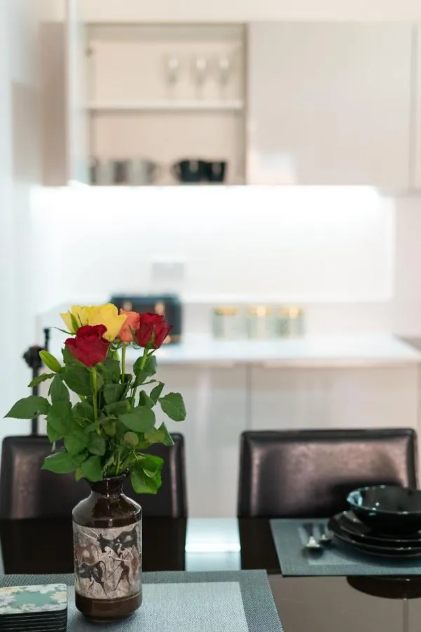 Luxury Riverview Greenwich 2Bed Apt- Sleep 6 Guests-5Min From 02 Arena- Playstation 4 Provided London