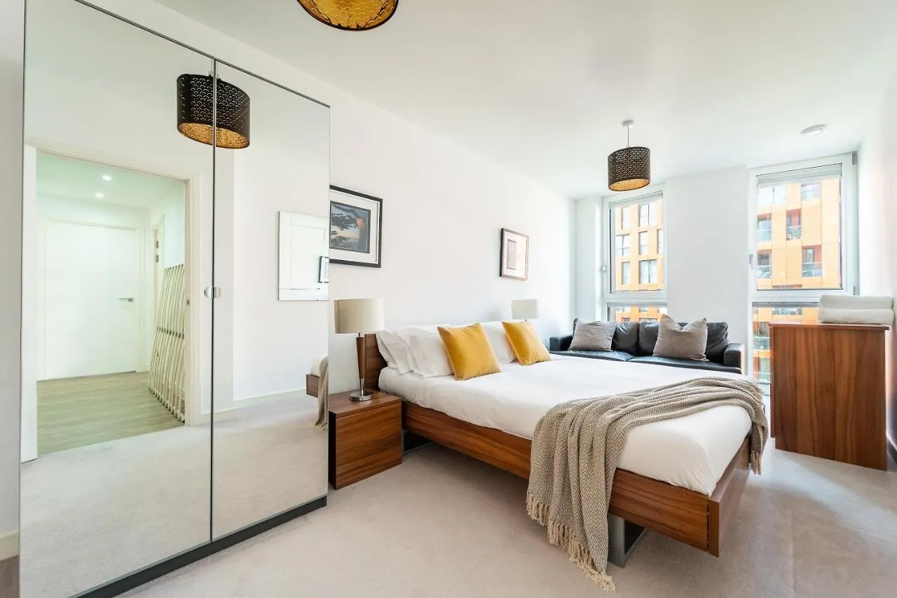 Luxury Riverview Greenwich 2Bed Apt- Sleep 6 Guests-5Min From 02 Arena- Playstation 4 Provided London 0*,  United Kingdom