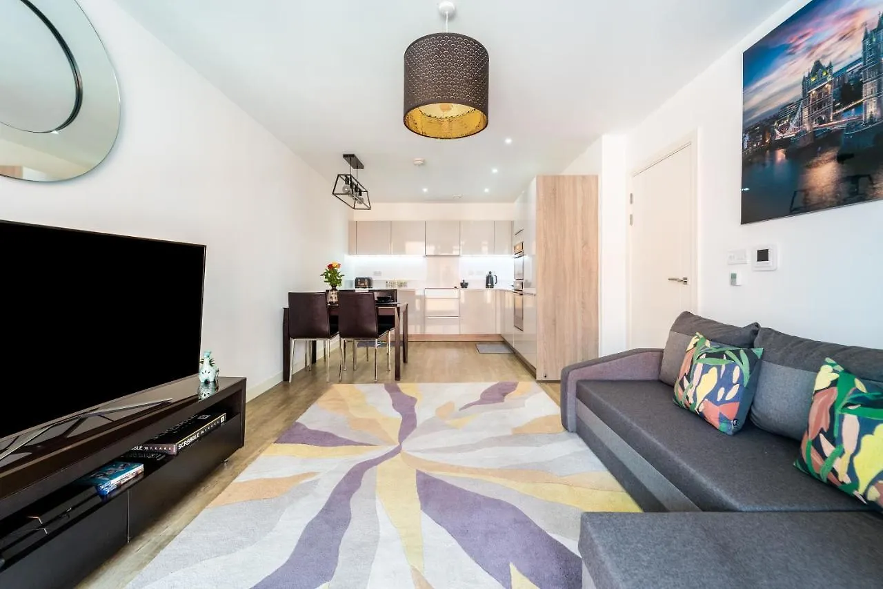 Luxury Riverview Greenwich 2Bed Apt- Sleep 6 Guests-5Min From 02 Arena- Playstation 4 Provided London
